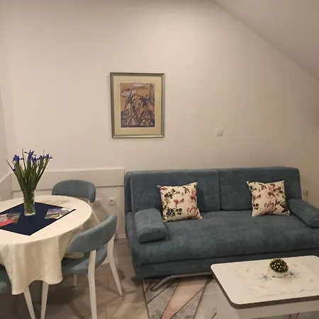 Peric West Apartamento